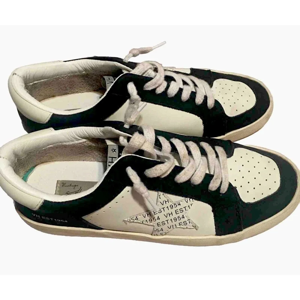 Vintage  Havana Sneakers Size M10, W8.5 Reflex Black White Rare Logo Star